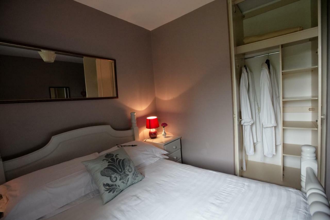 غالواي Abbey View Bed & Breakfast المظهر الخارجي الصورة